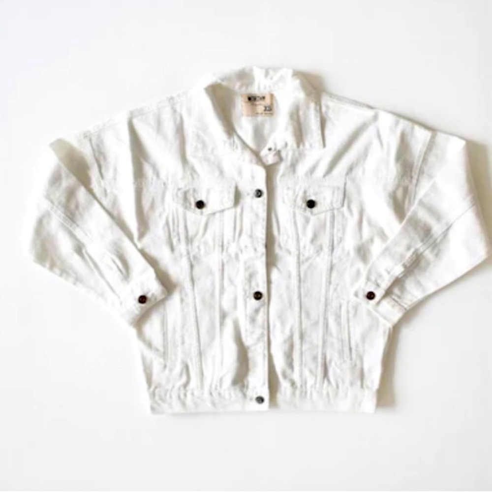 Oversized Worthy Threads XS white denim jacket, new with tags
